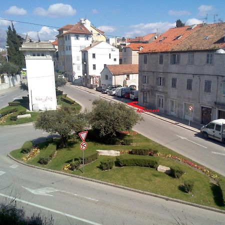 City Center Apartment Kadena Split Exteriör bild