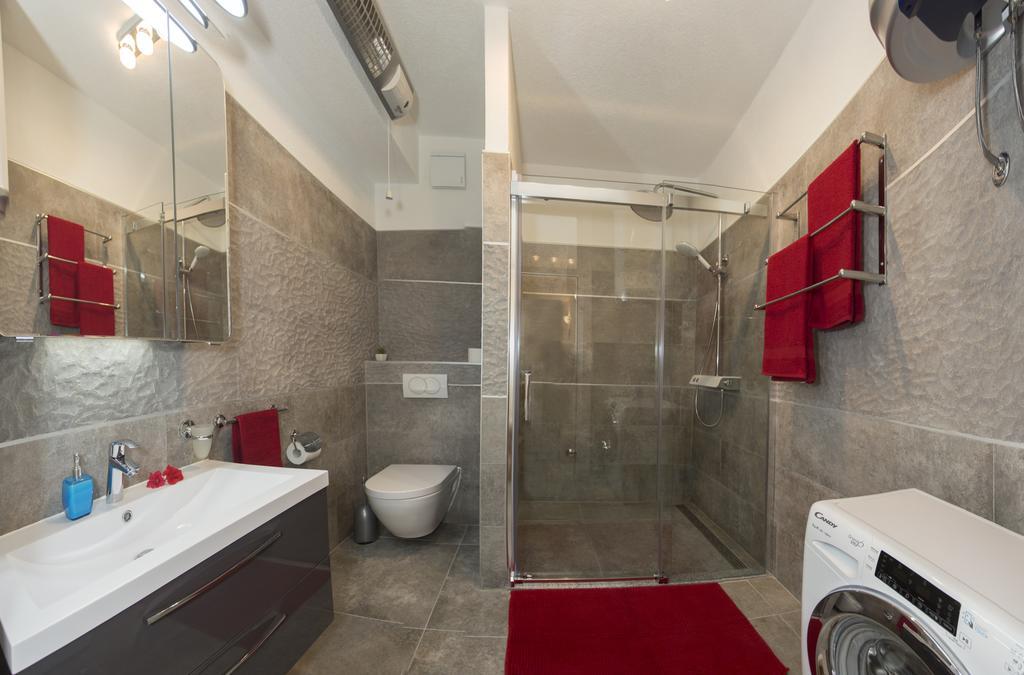 City Center Apartment Kadena Split Exteriör bild